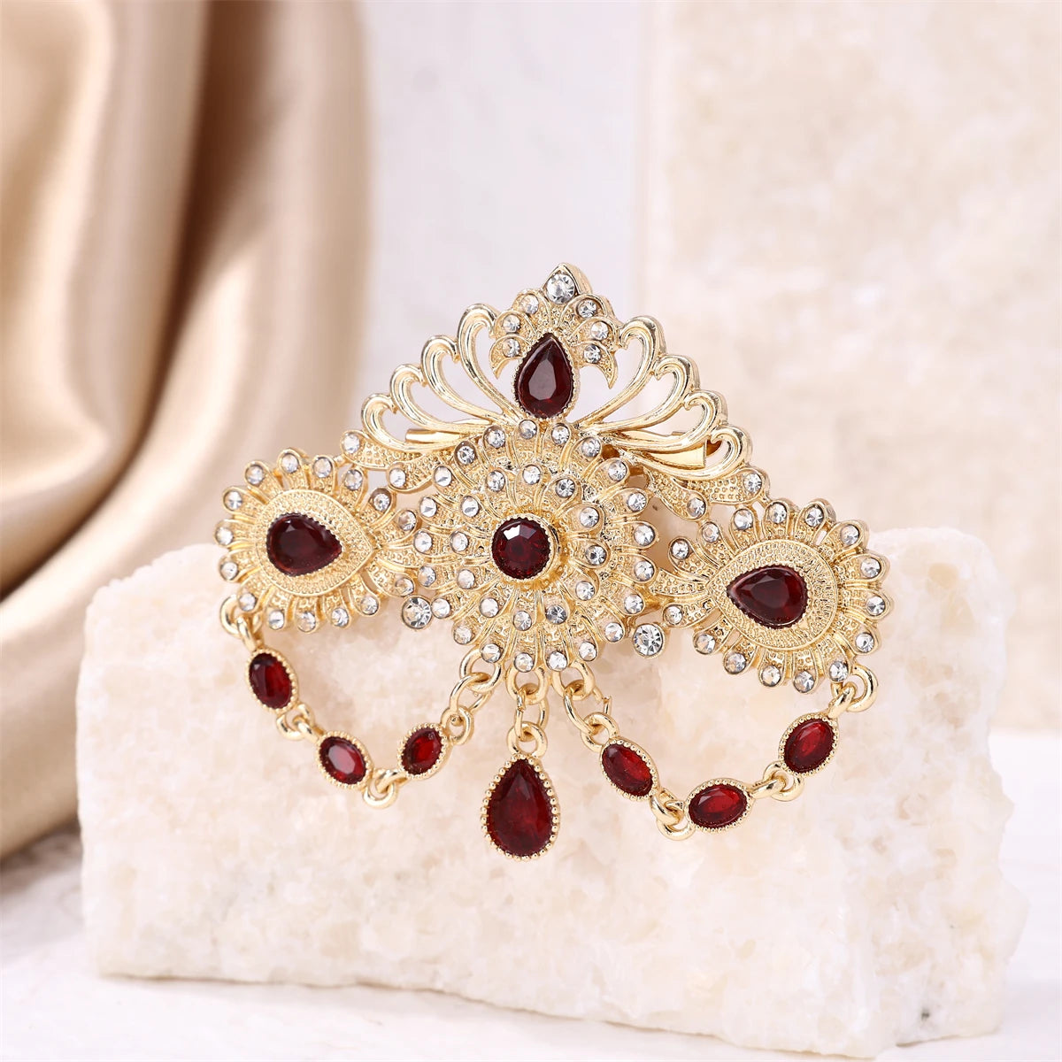 Beautiful Moroccan Brooch for Special Occasions - Majestic Morocco