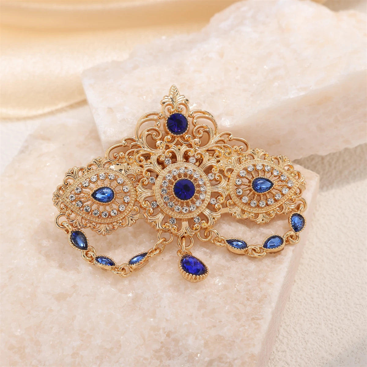 Beautiful Moroccan Brooch for Special Occasions - Majestic Morocco